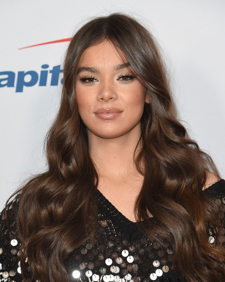 Hailee Steinfeld