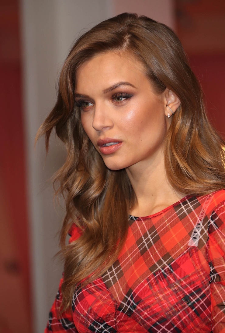 Josephine Skriver Josephine Skriver