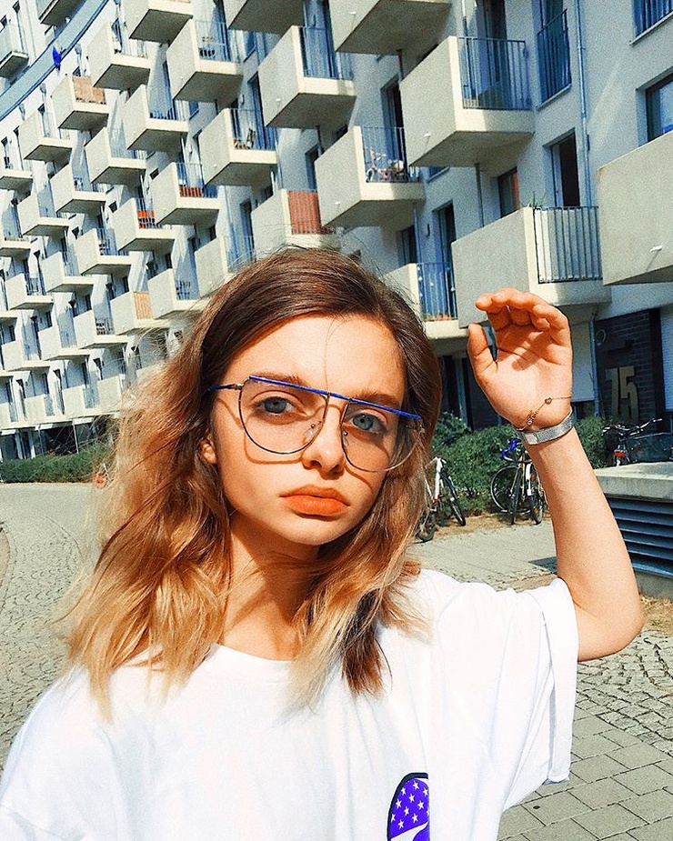 Maria Oz