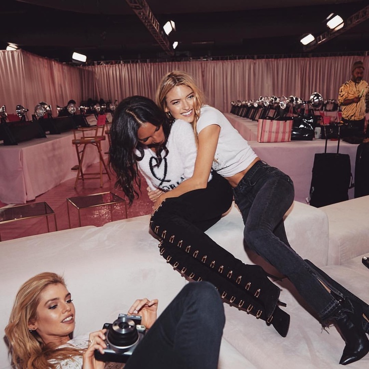 Martha Hunt Martha Hunt