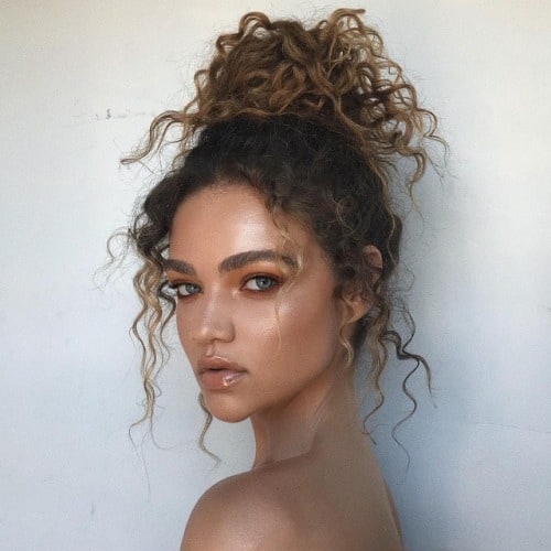 Kiana Alexis Kiana Alexis