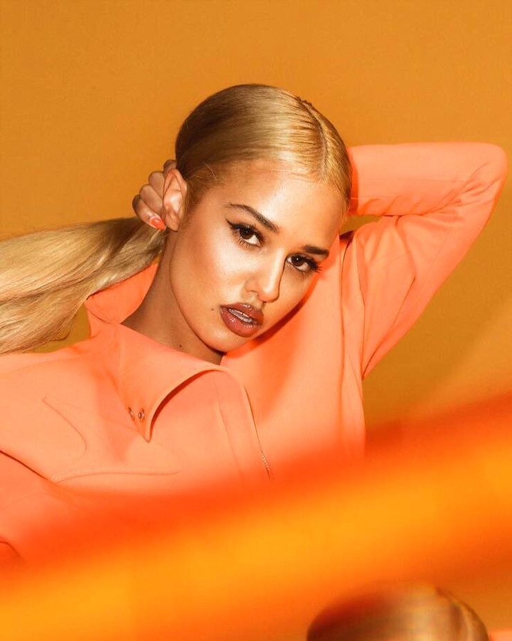 Tommy Genesis