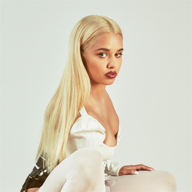 Tommy Genesis
