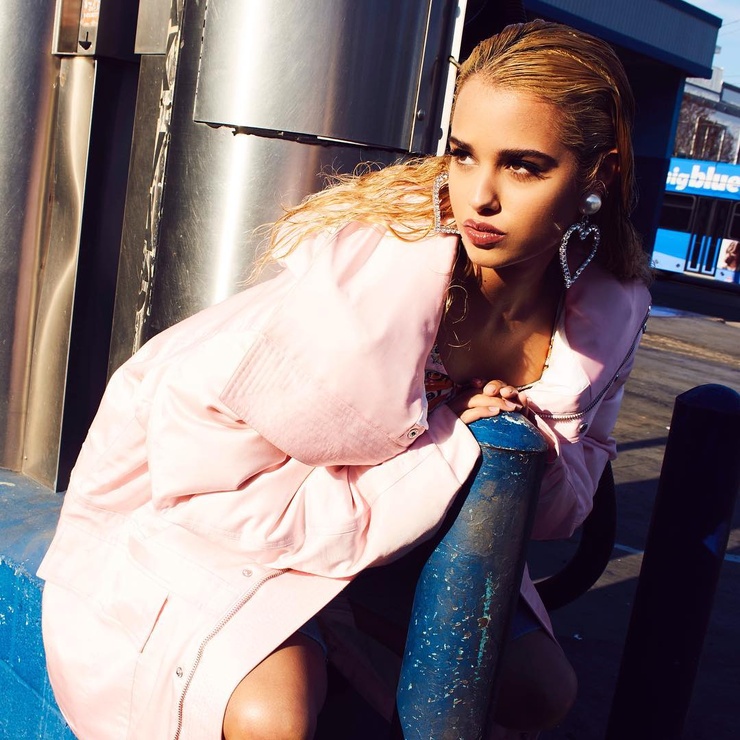Tommy Genesis