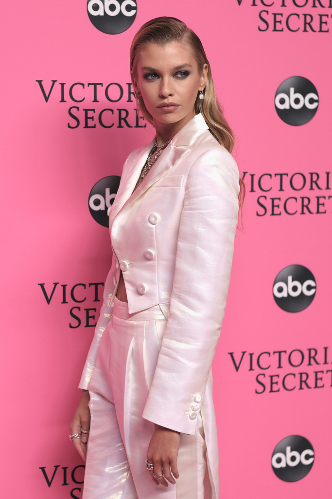 Stella Maxwell Stella Maxwell