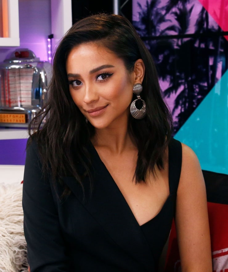 Shay Mitchell Shay Mitchell