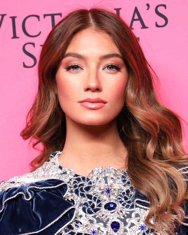 Lorena RAE Lorena RAE