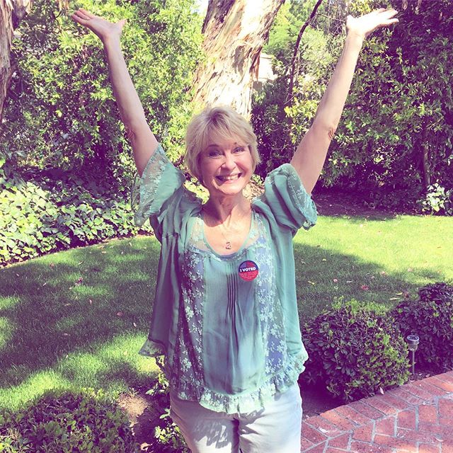 Dee Wallace
