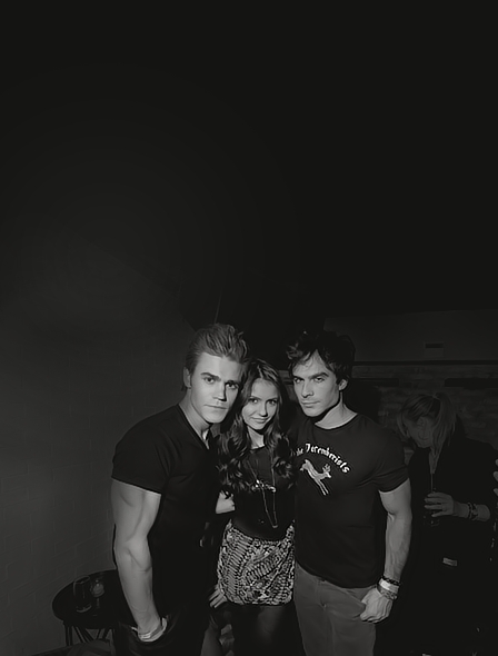 Nina Dobrev Nina Dobrev