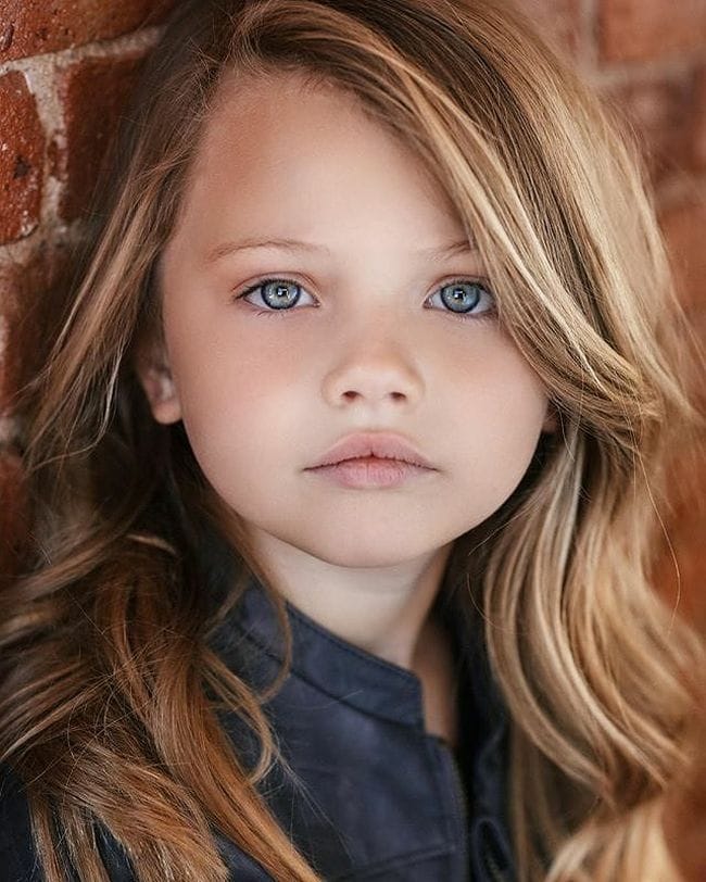 Tallia Burk : A seulement 5 ans, la nouvelle plus belle petite fille du  monde, c'est elle !