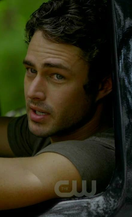 Taylor Kinney