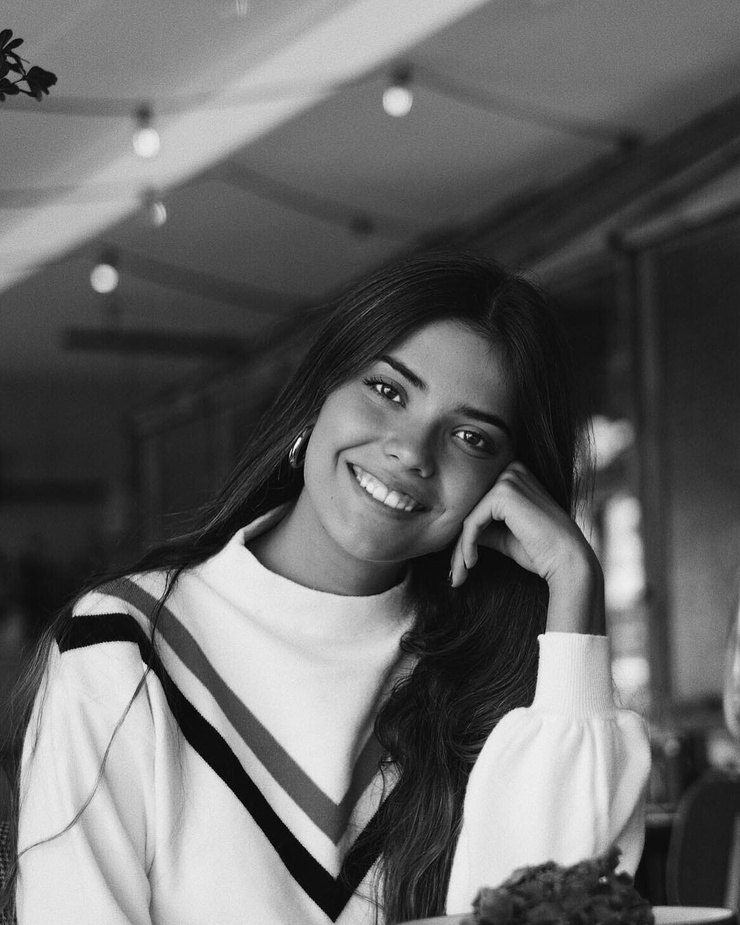Carlota Bruna