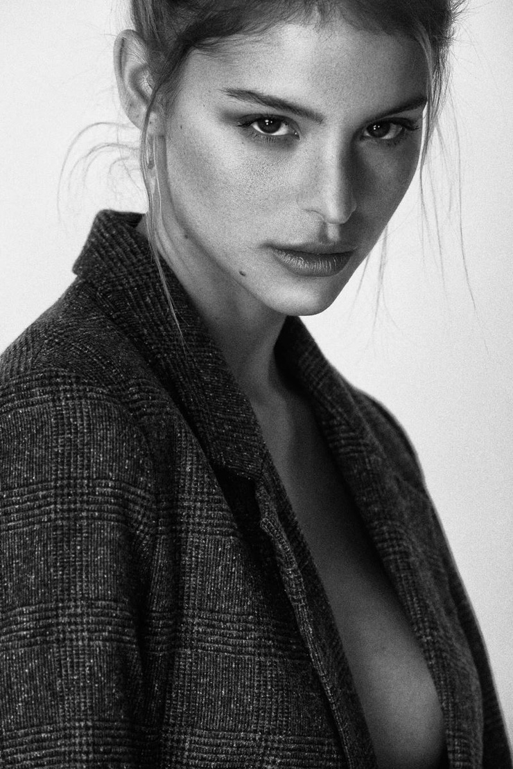 Laura Tolleson Laura Tolleson