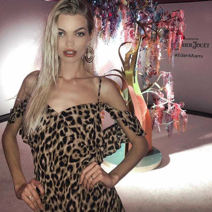 Daphne Groeneveld Daphne Groeneveld