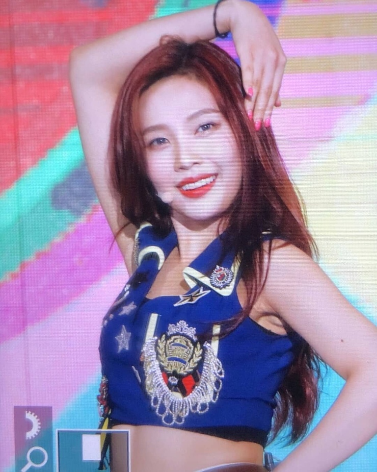 Joy (Park Soo Young)