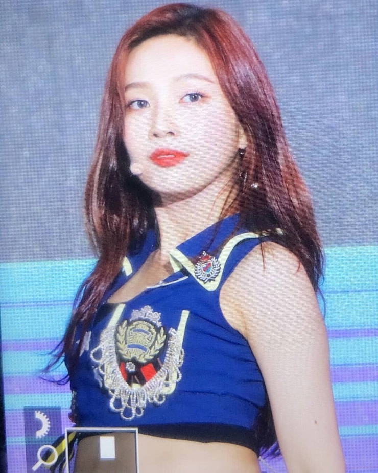 Joy (Park Soo Young)