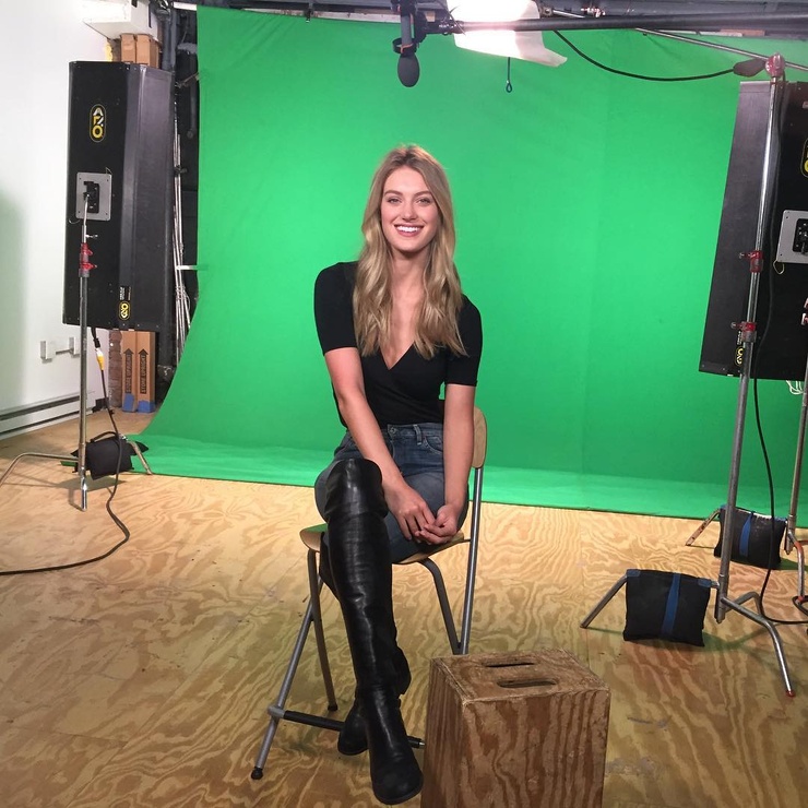 Caroline Lowe Caroline Lowe