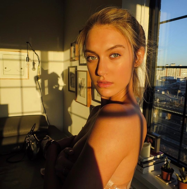 Caroline Lowe Caroline Lowe