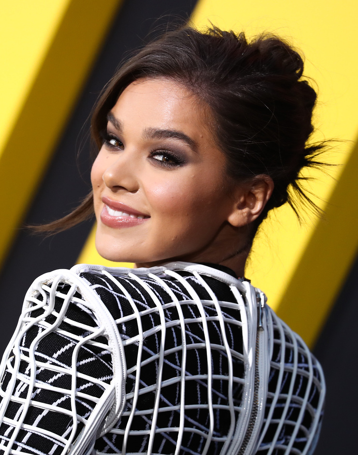 Hailee Steinfeld
