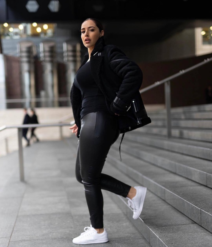 Jada Sezer