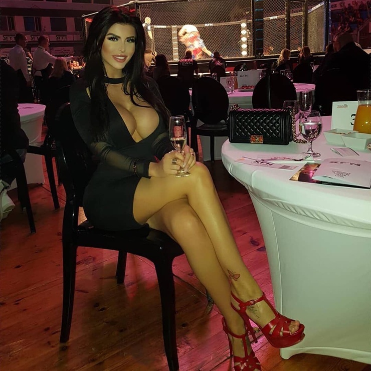 Lela Ceterová Lela Ceterová