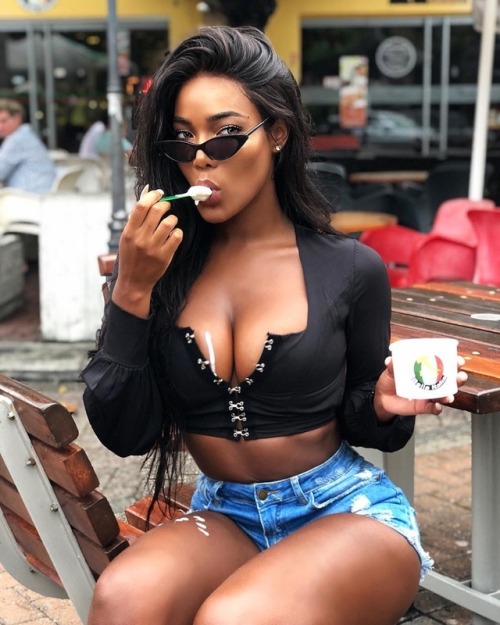 Monifa Jansen