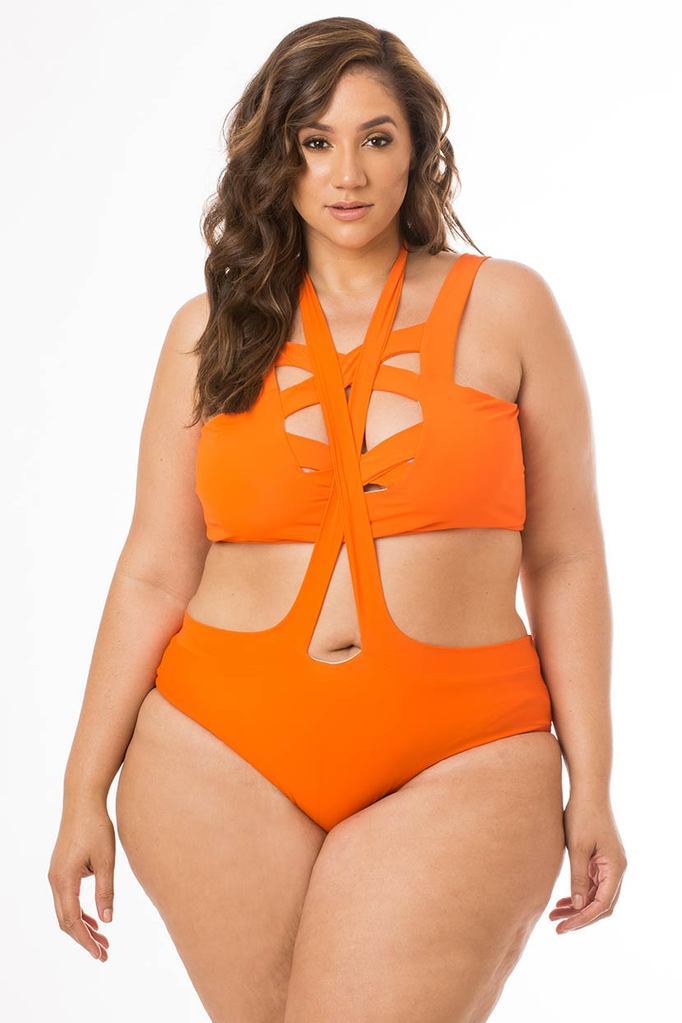 Erica Lauren (Plus Size Model)