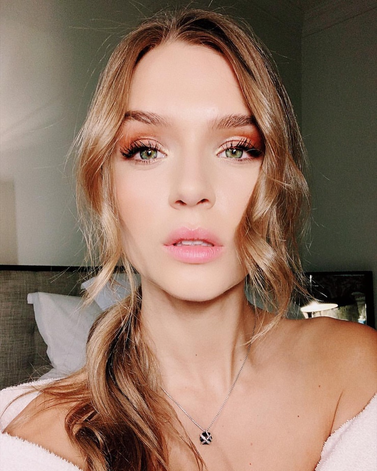 Josephine Skriver Josephine Skriver