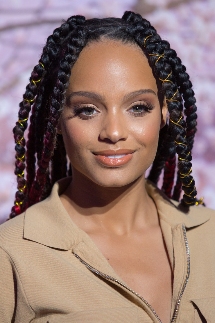 Alicia Aylies Alicia Aylies