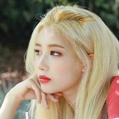 Kim Lip