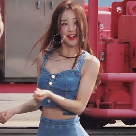 Yves Yves