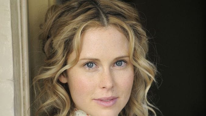 Anna Hutchison