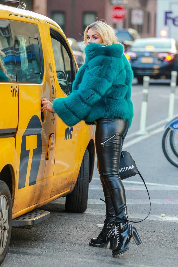 Tallia Storm