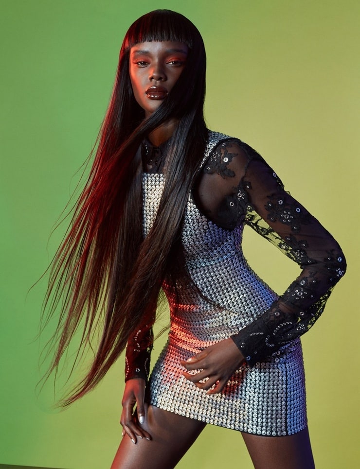 Duckie Thot