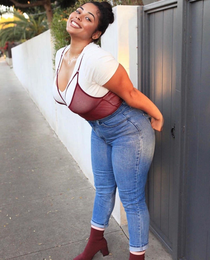 Tabria Majors