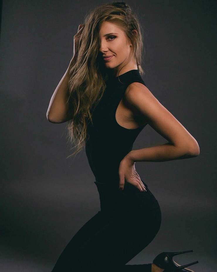 Picture of Jenna Compono