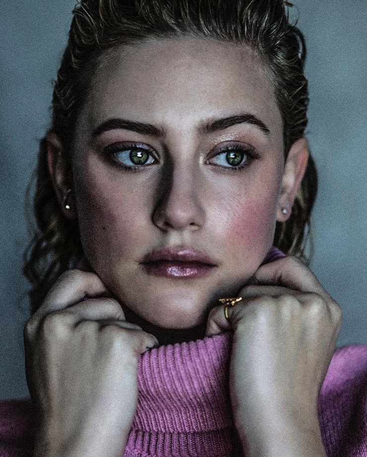 Lili Reinhart