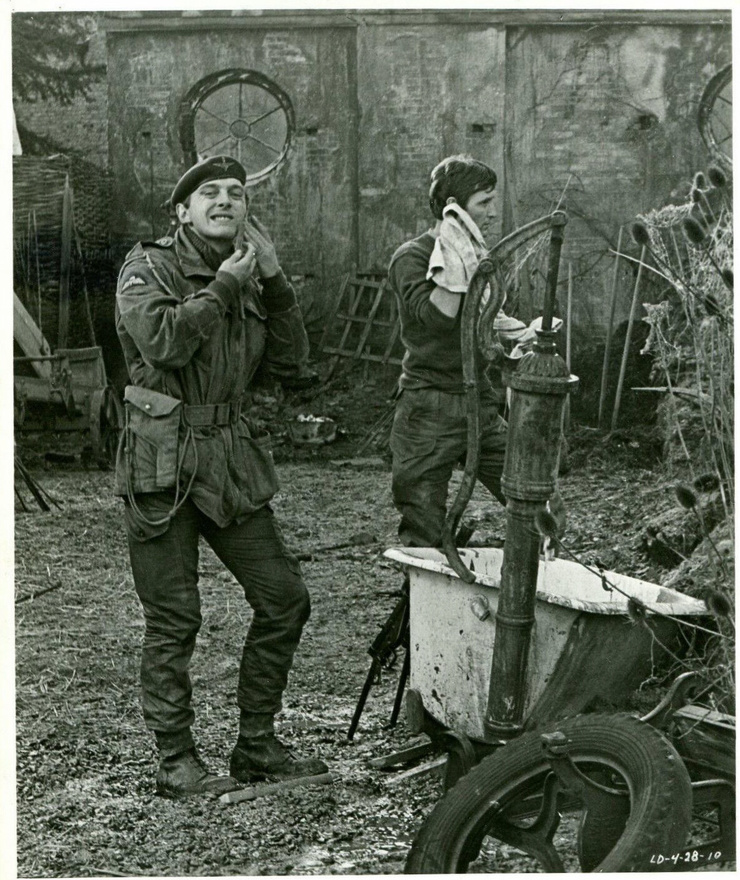 The Long Day's Dying                                  (1968)