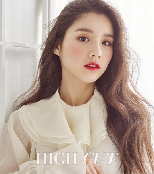 HeeJin HeeJin