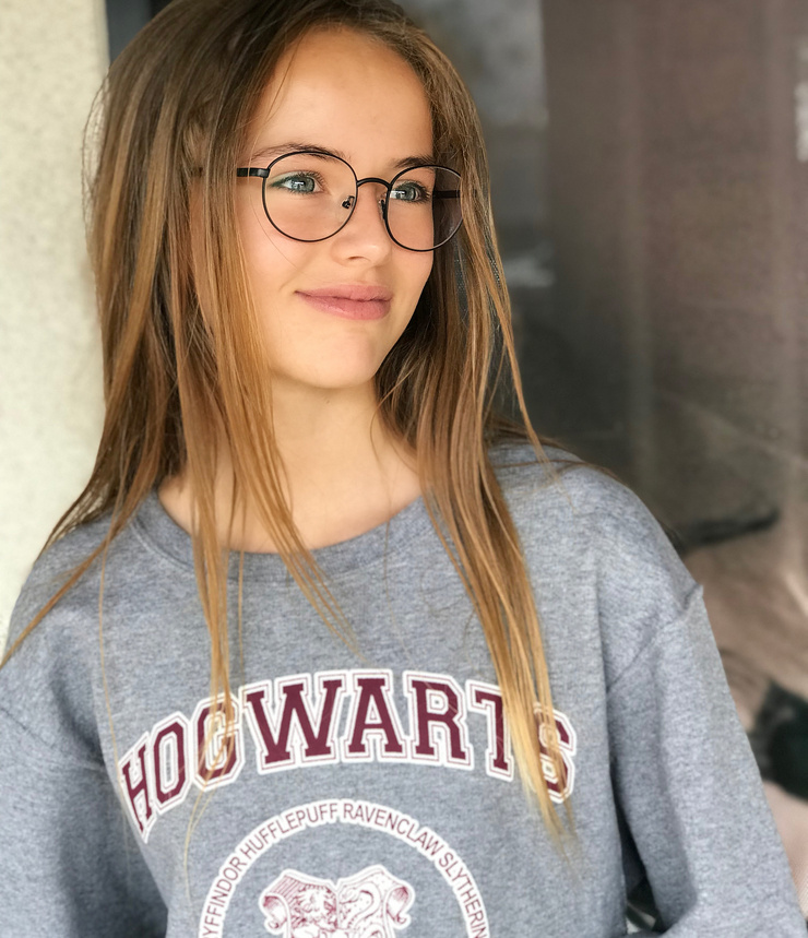 Kristina Pimenova Kristina Pimenova