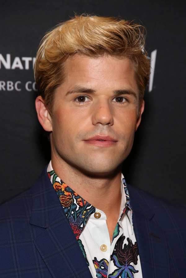 Charlie Carver