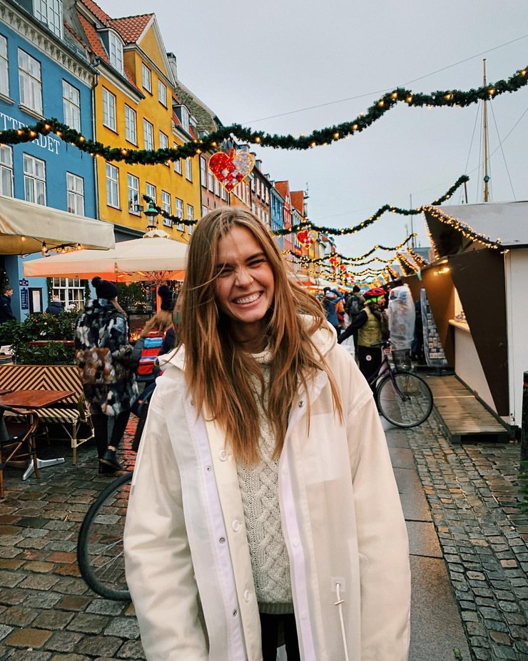 Josephine Skriver Josephine Skriver