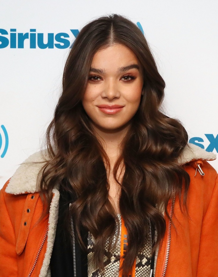 Hailee Steinfeld Hailee Steinfeld