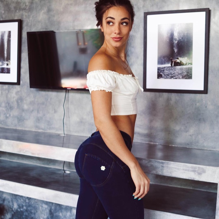 Danielle Robertson