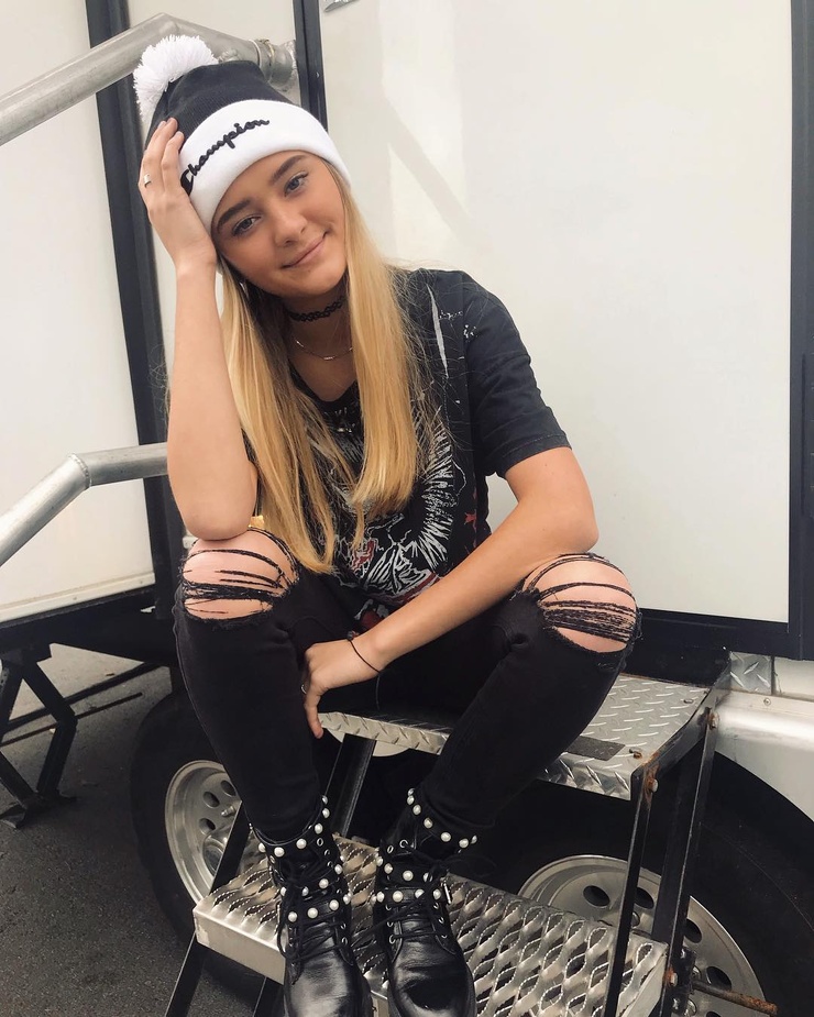 Lizzy Greene