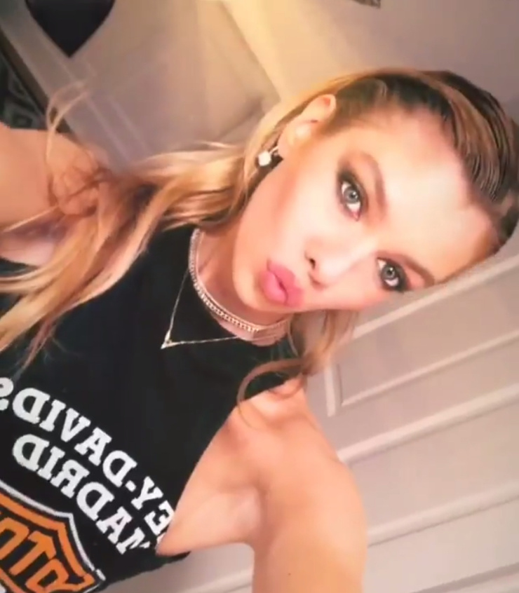 Stella Maxwell