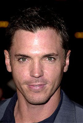 Nicholas Lea