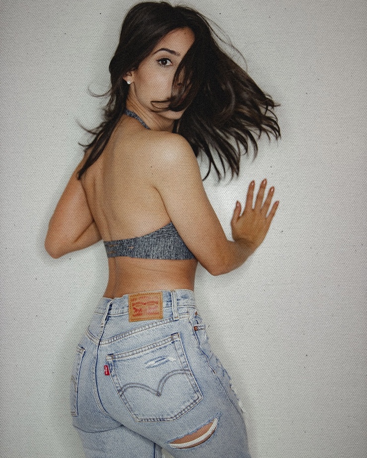 Camila Banus Camila Banus
