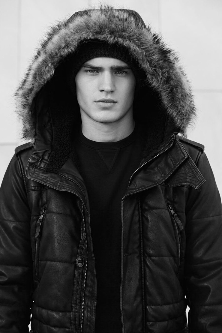 Bo Develius