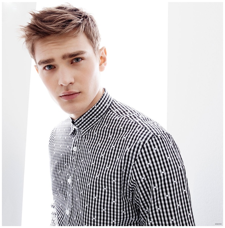 Bo Develius